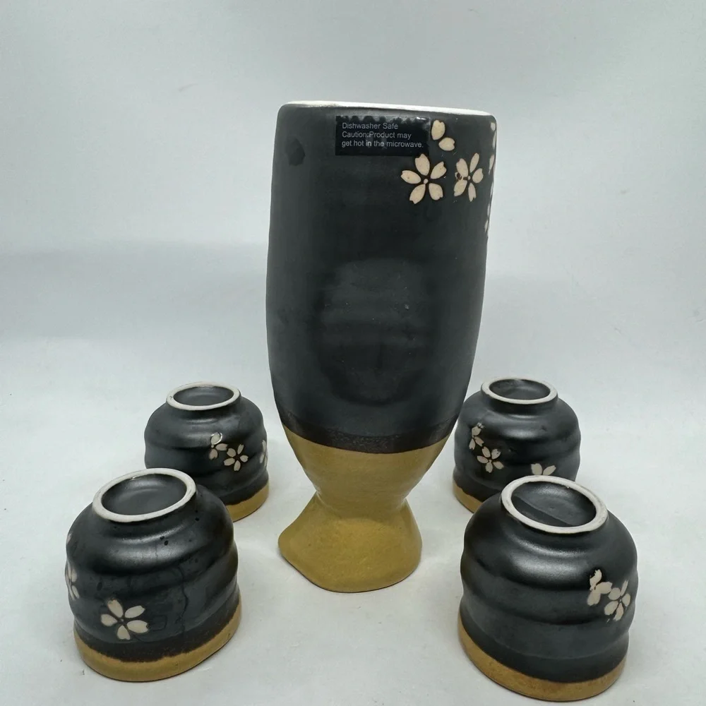 World Market Fuji 5 piece Sake Set